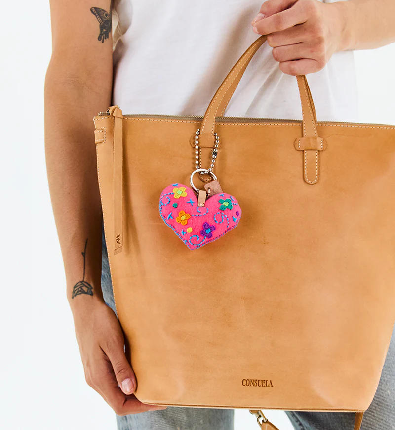 Corazon Grande Pink Charm - Image 4