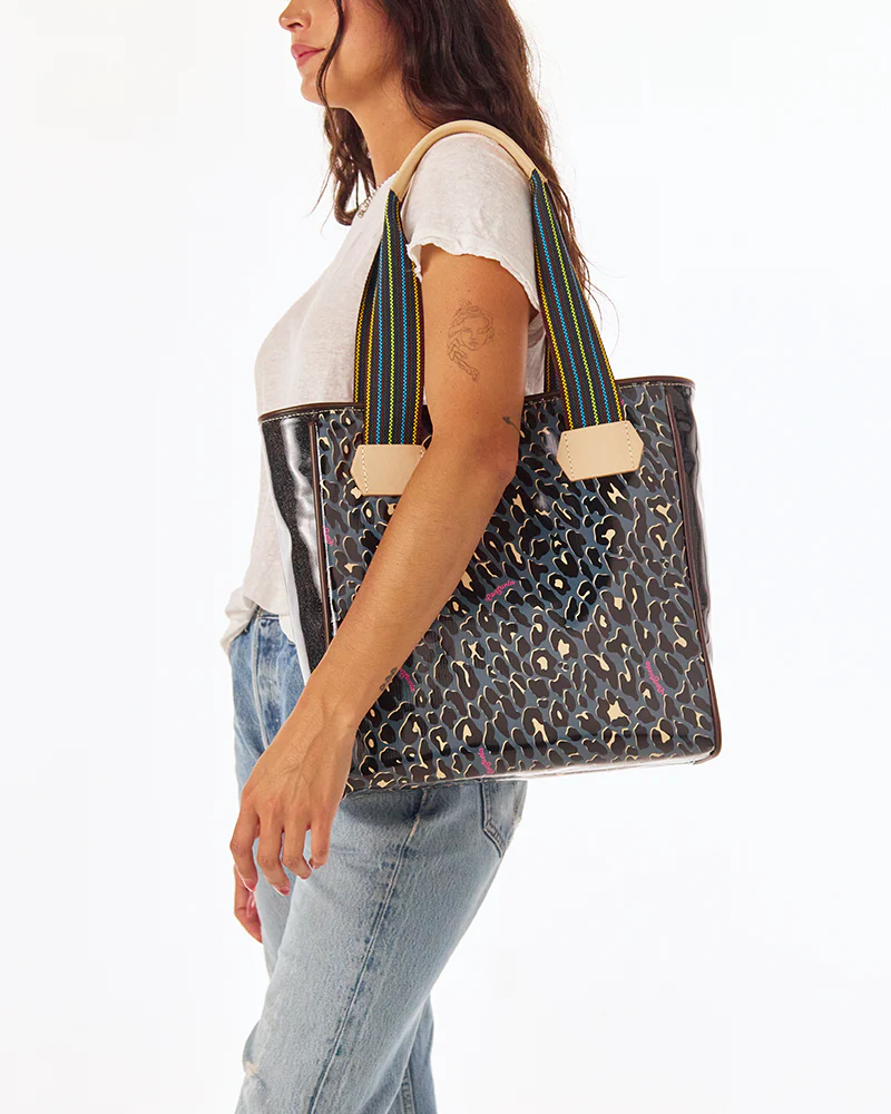 Danni Classic Tote - Image 8