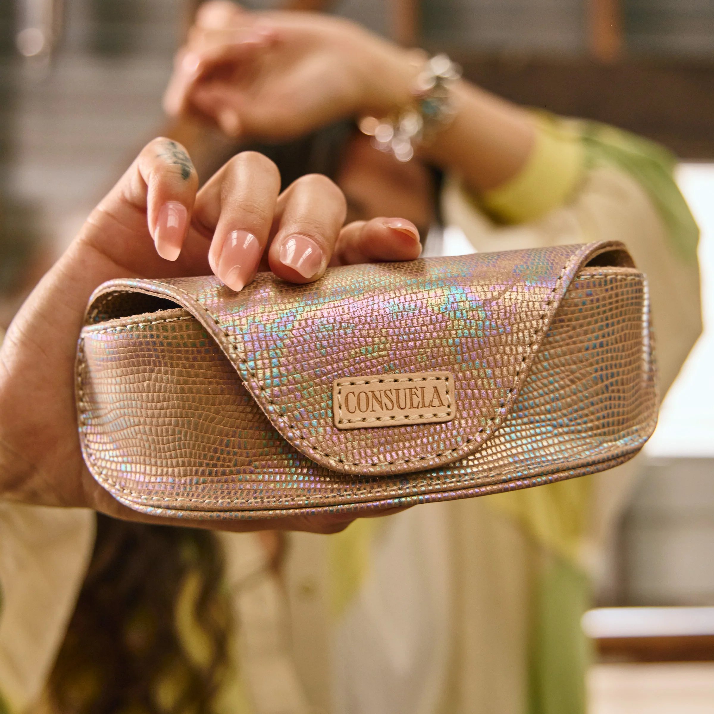 Gloria Sunglass Case - Image 3
