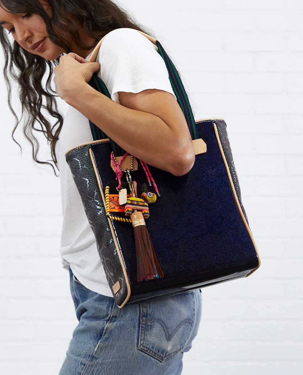 Jerry Chica Tote - Image 5