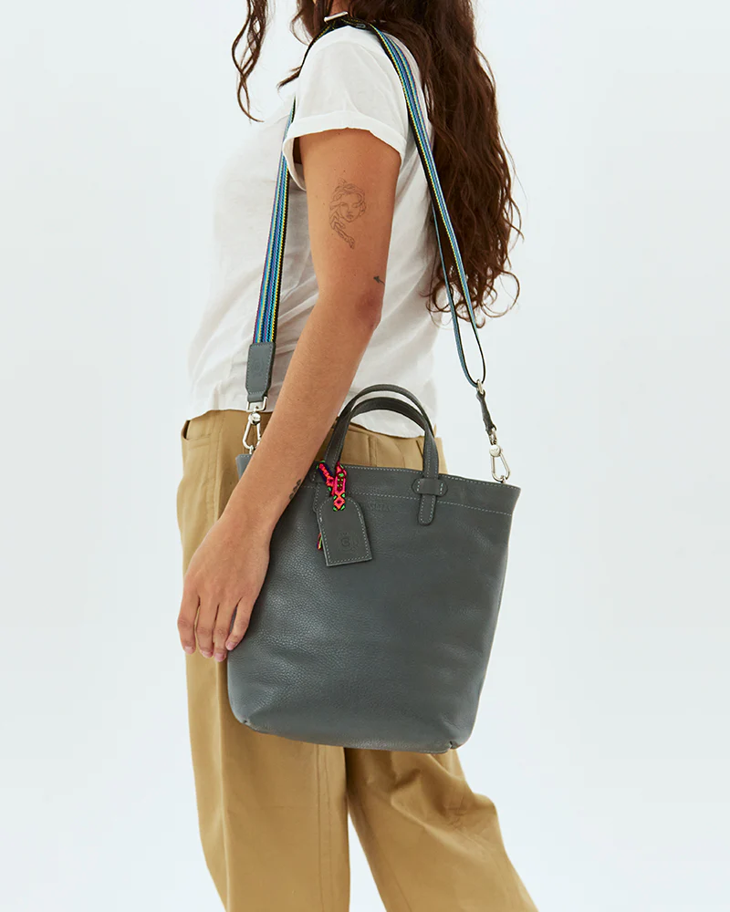Keanu Essential Tote - Image 8
