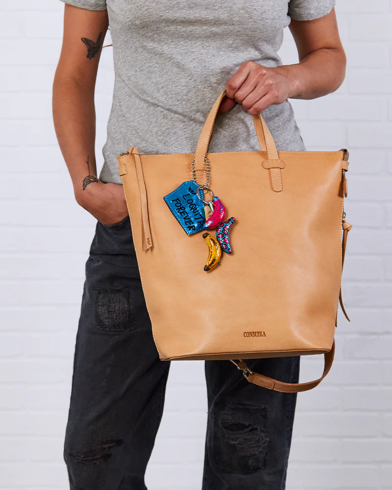 Loquita Charm - Image 4